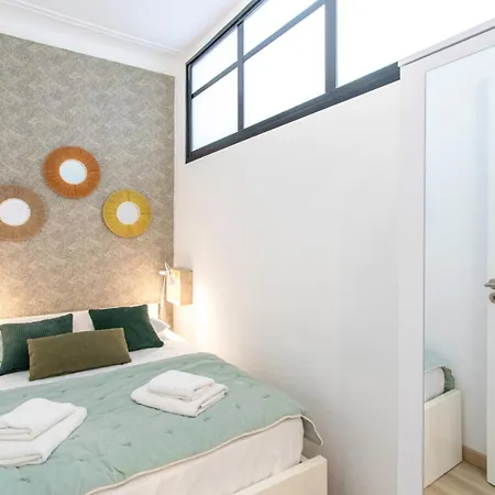 L52 2bdr Massena Central, 2 Min From The Ac