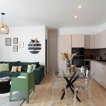 L52 2bdr Massena Central, 2 Min From The Ac Апартаменты *